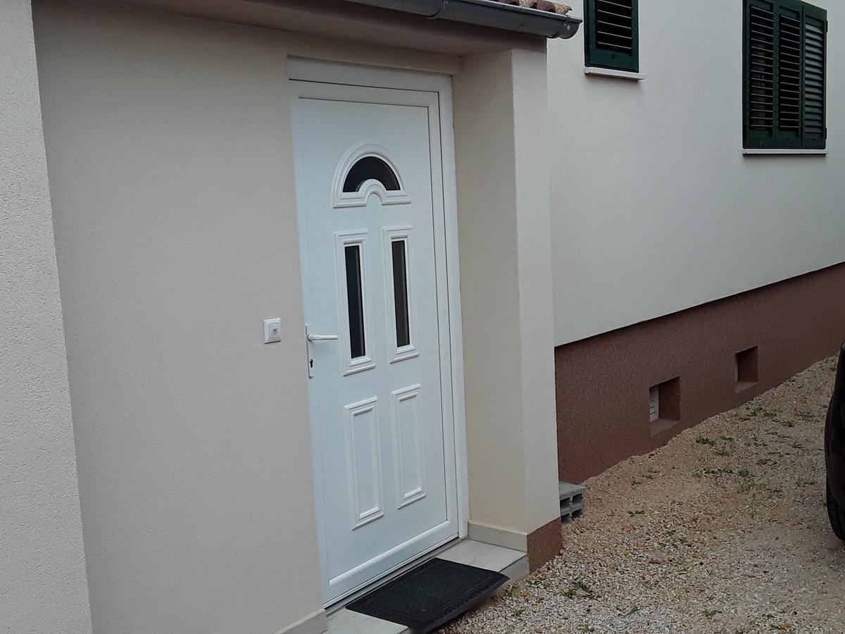 Apartments Josipa & Niki Vodice Exterior photo
